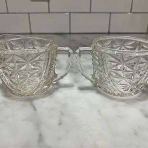 Vintage Anchor Hocking "Stars & Bars" creamer and open sugar bowl set.